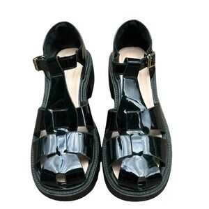 HXM This is Your Shoes Black Fisherman Dancer Hooks Sandal Size 8/8.5